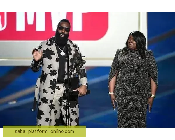 哈登因季后赛与母亲健康申请推迟220万餐厅欠租取证