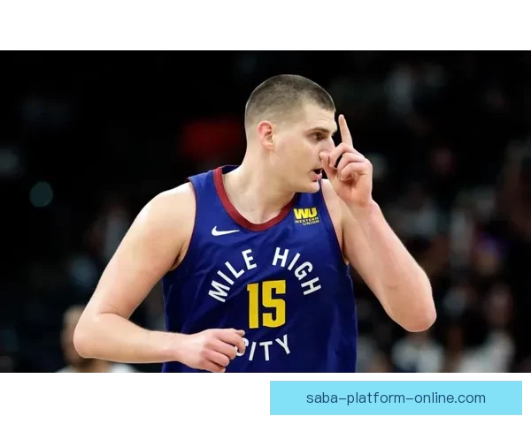 穆雷狂砍53分约基奇险助攻20+20+20 主帅盛赞联盟最强二人组核心